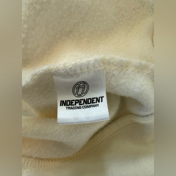 Olivia Rodrigo Distressed Sour Butterfly Hoodie Adult Medium Off White - Picture 6 of 11